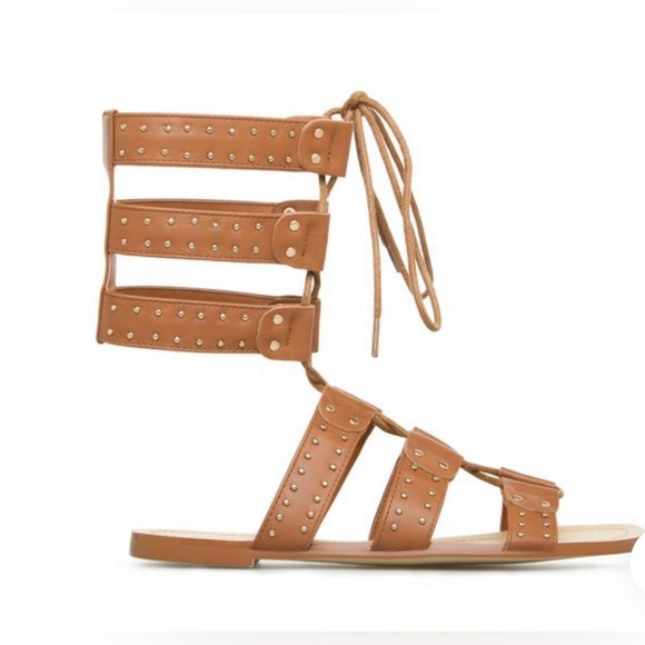JustFab Reeve Gladiator Sandal by Scene 8.5 - Picture 1 of 13